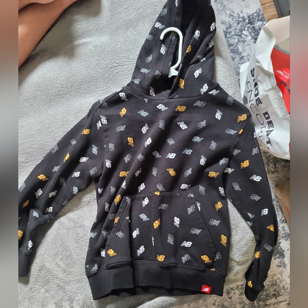 New Balance boys sweatshirt